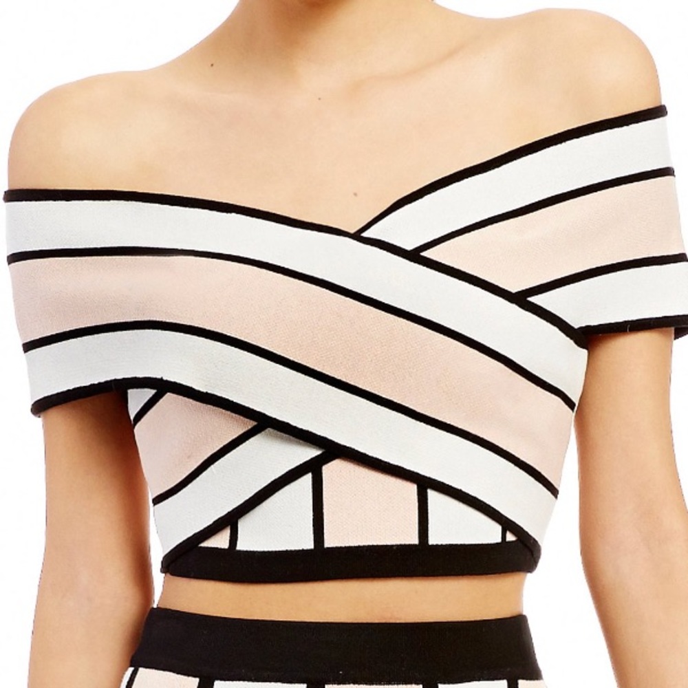 NWT Gianni Bini Striped Blush Crop